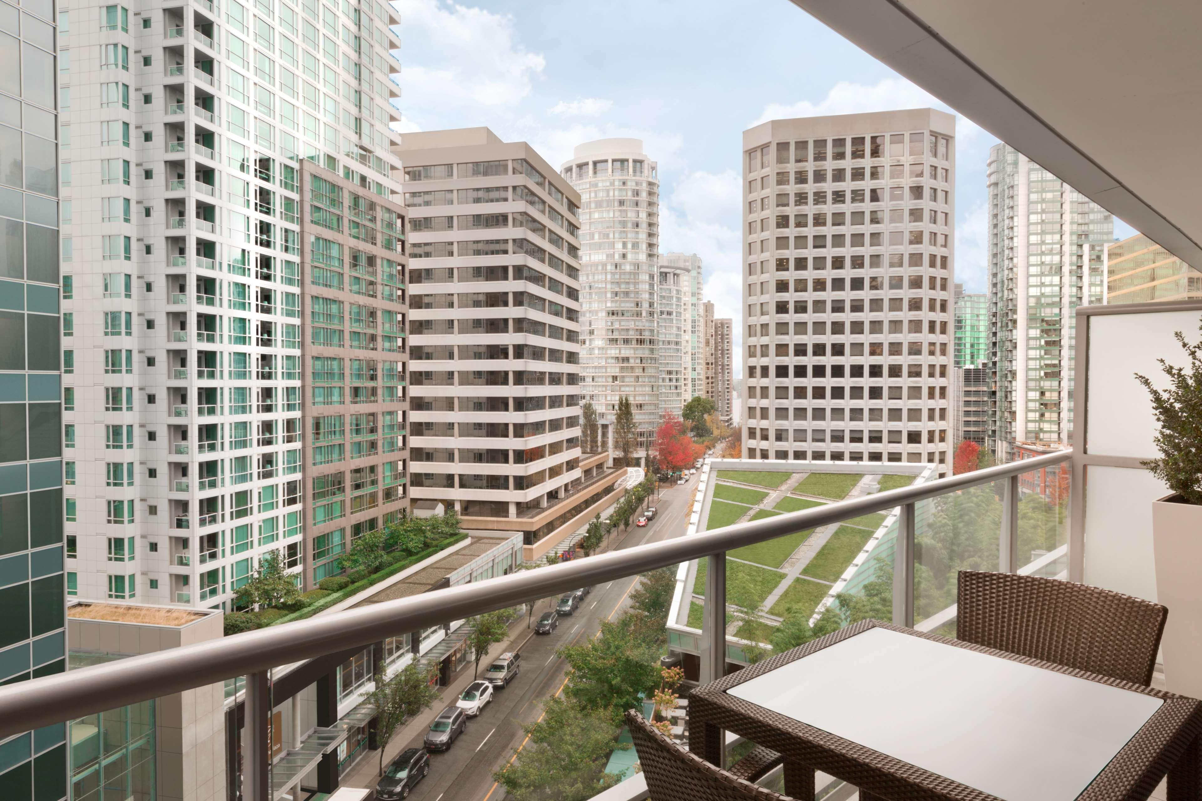 Shangri-La Vancouver Exterior foto